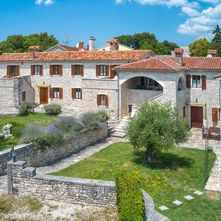 Holiday Home Villa Frapi - Pzn324 *